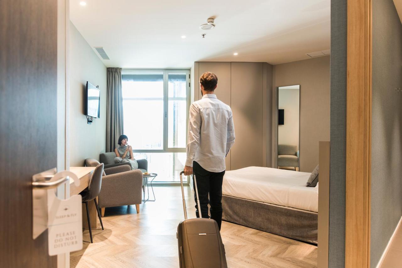 Sleep&Fly Hotel El Prat de Llobregat Ngoại thất bức ảnh